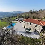 Casa Do Tojal - Um Refugio Nas Montanhas Minhotas 펜션 곤도마르