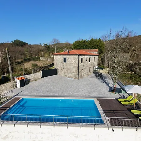 Feriehus Casa Do Tojal - Um Refugio Nas Montanhas Minhotas Gondomar (Porto)