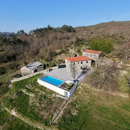 Feriehus Casa Do Tojal - Um Refugio Nas Montanhas Minhotas *